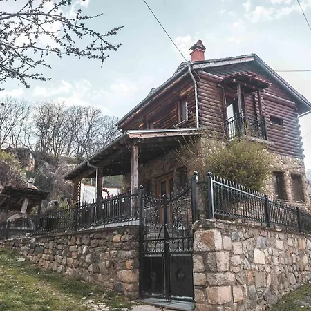 Amadryas Villa