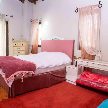 Amadryas Villa